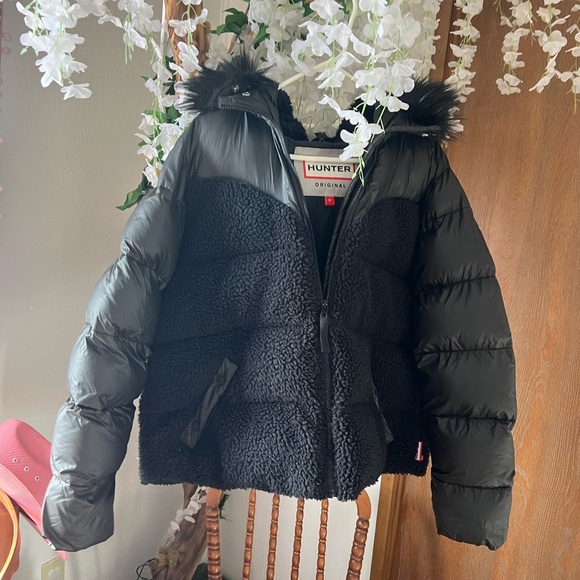 HUNTER PUFFER JACKET